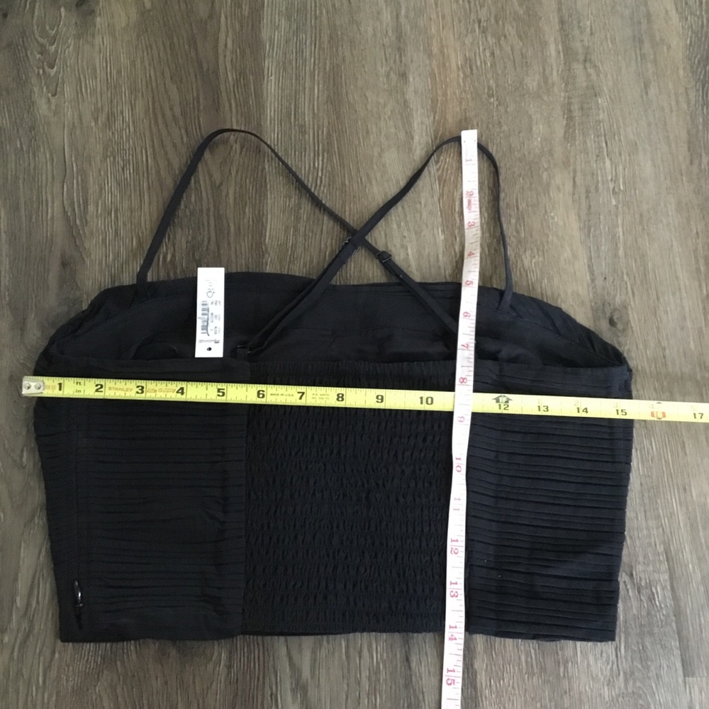 Madewell Poplin Crop Tube Top in Black - Picture 8 of 8